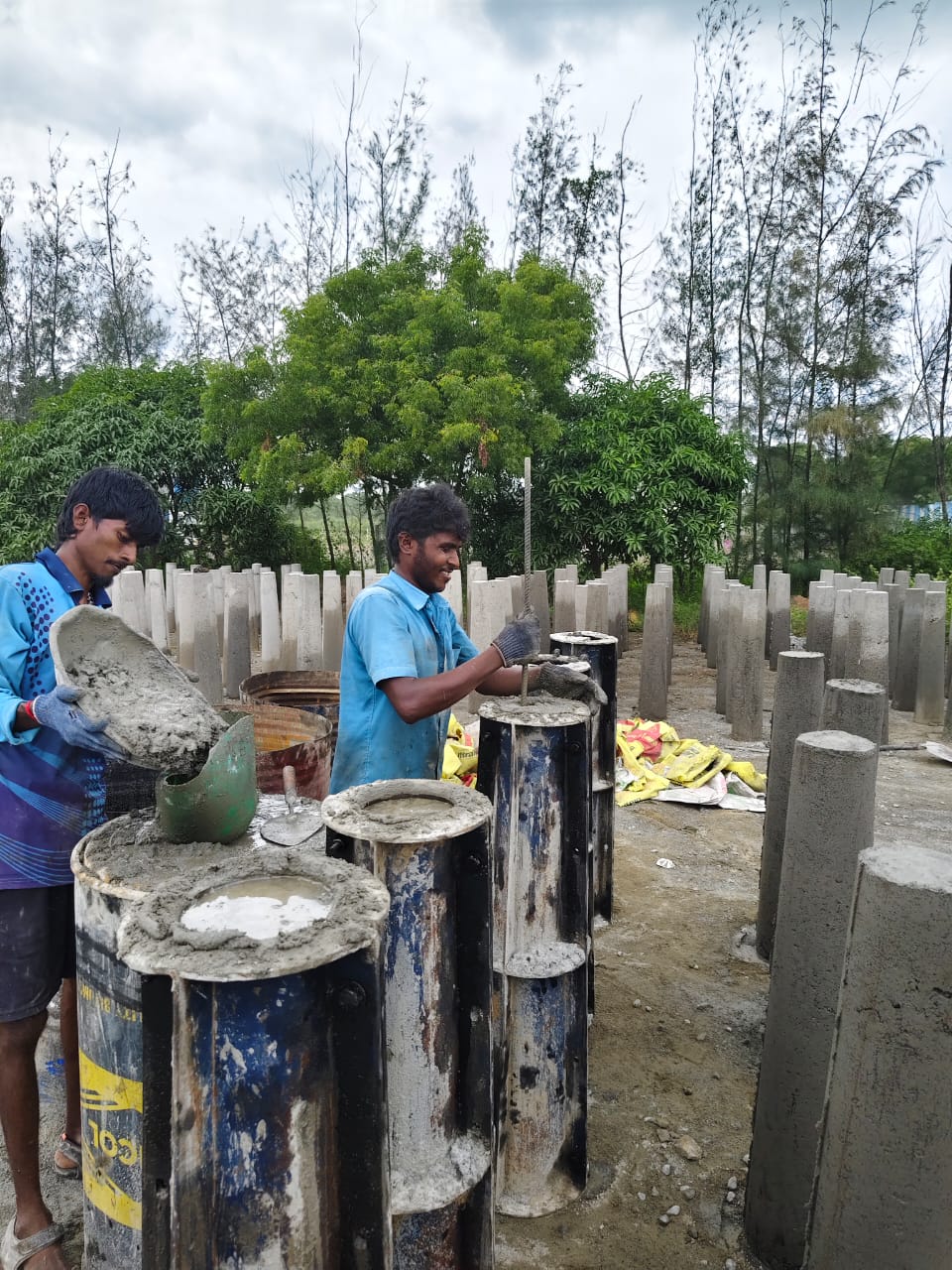 Precast concrete pillar manufacturing